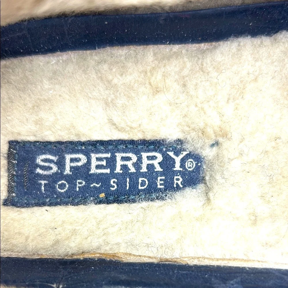 Sperry Brown / Tan Leather Boat Shoes with wool sheepskin lining, size 9.5